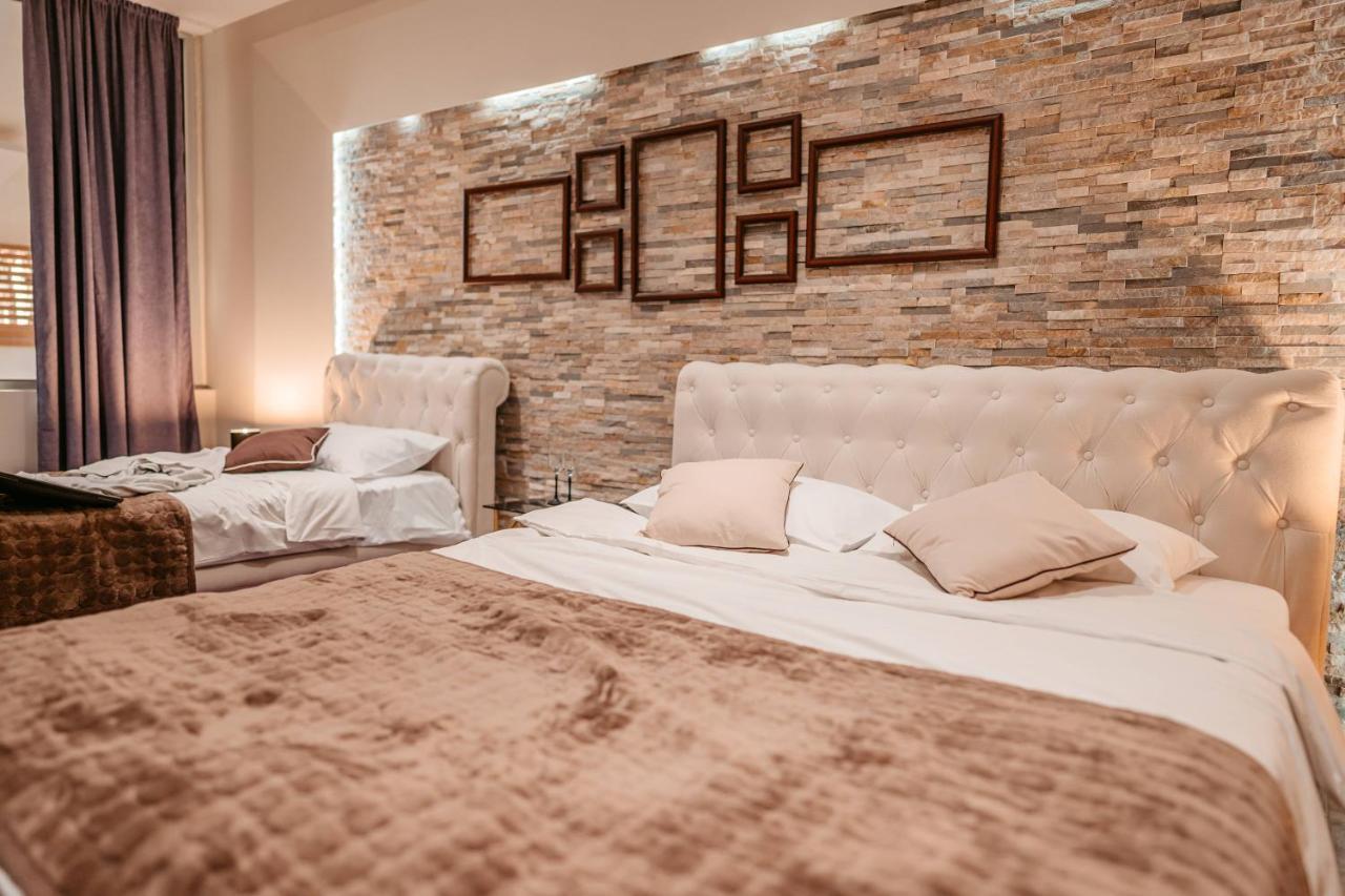 Magico Rooms & Apartments Ni Eksteriør bilde