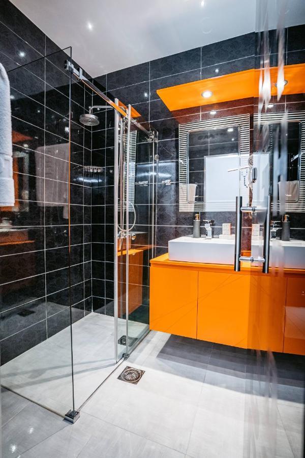 Magico Rooms & Apartments Ni Eksteriør bilde