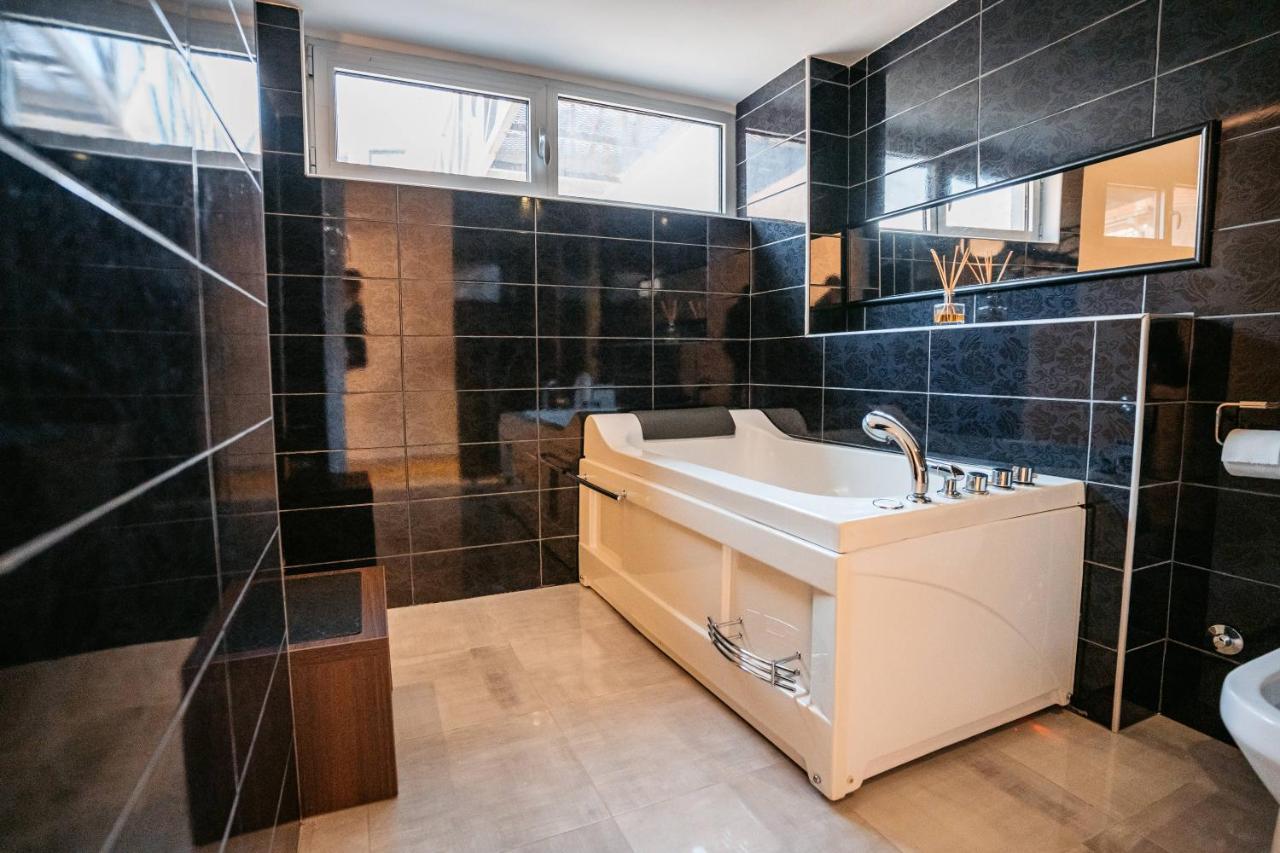 Magico Rooms & Apartments Ni Eksteriør bilde